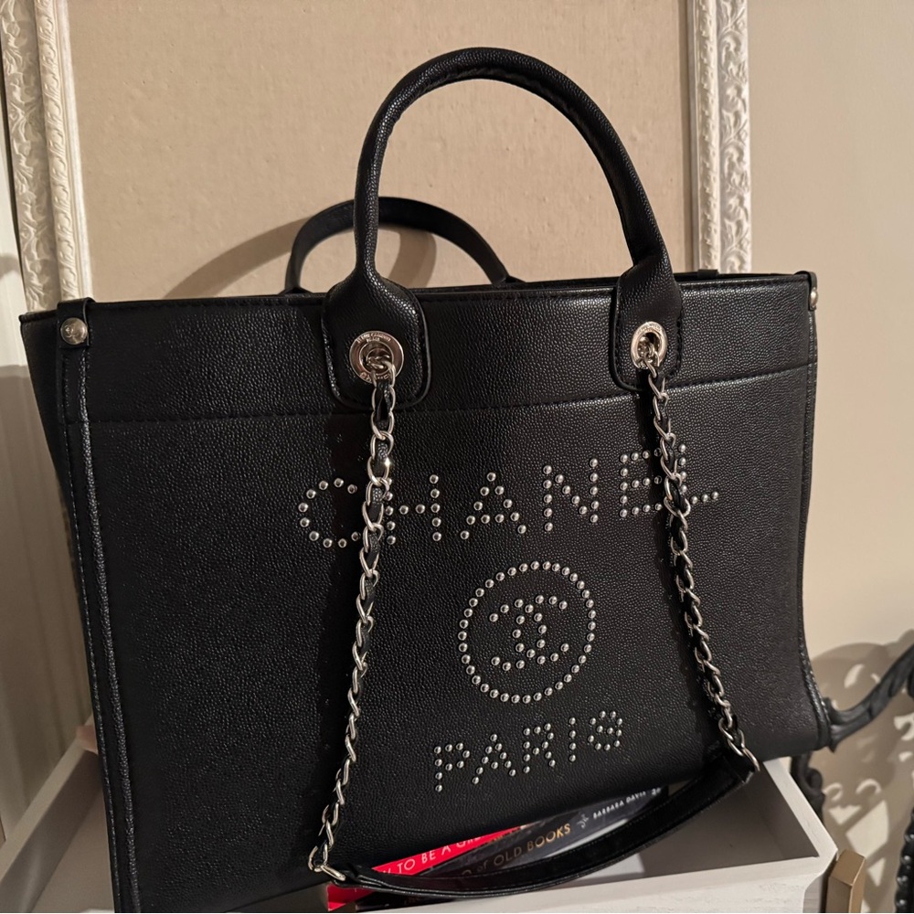 FAUX leather Black Tote with Silver Details - Picture 4 of 10